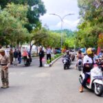 Pemda Sula Membagi Takzil Ramadhan Kepada Masyarakat